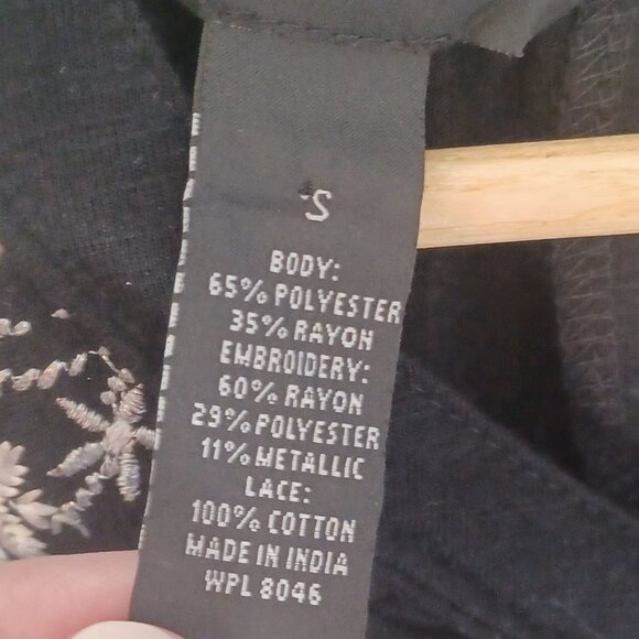 INC Boho Top Womens Small Embroidered Floral Cold Shoulder Beaded Peasant - Picture 6 of 9